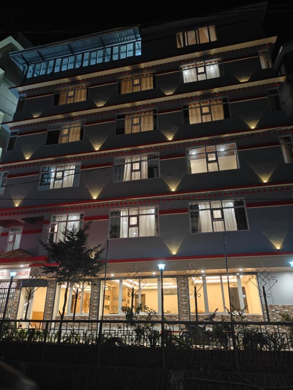 Hotel Tibet Gallery Gangtok Exterior foto